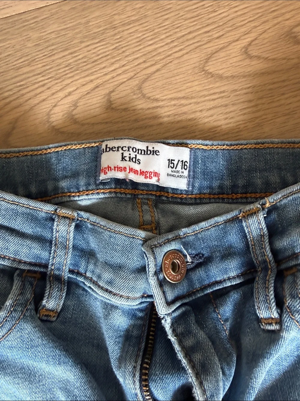 Abercrombie kids 15/16 high-rise, jean leg